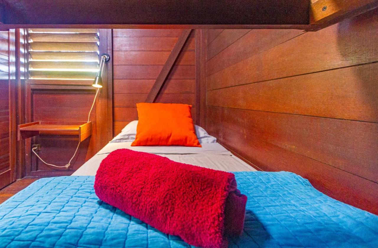 Piton Bungalows Ecolodges Deshaies Esterno foto